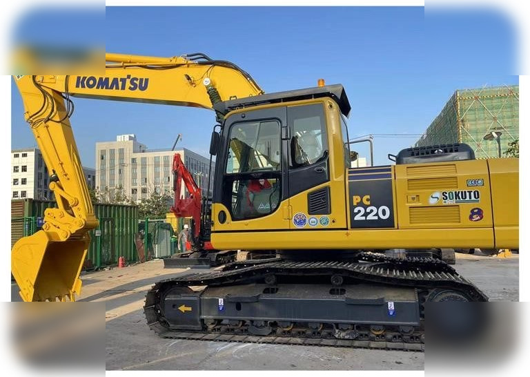 KOMATSU PC220-8 - Багер гасеничар: слика 1 KOMATSU PC220-8 - Багер гасеничар: слика 1