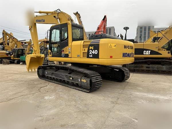 KOMATSU PC240 LC-8 - Багер гасеничар: слика 4 KOMATSU PC240 LC-8 - Багер гасеничар: слика 4