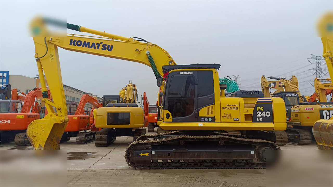 KOMATSU PC240 LC-8 - Багер гасеничар: слика 2 KOMATSU PC240 LC-8 - Багер гасеничар: слика 2
