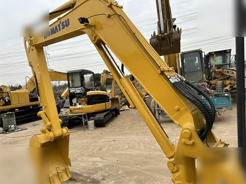KOMATSU PC50MR-2 - Мини багер: слика 5 KOMATSU PC50MR-2 - Мини багер: слика 5