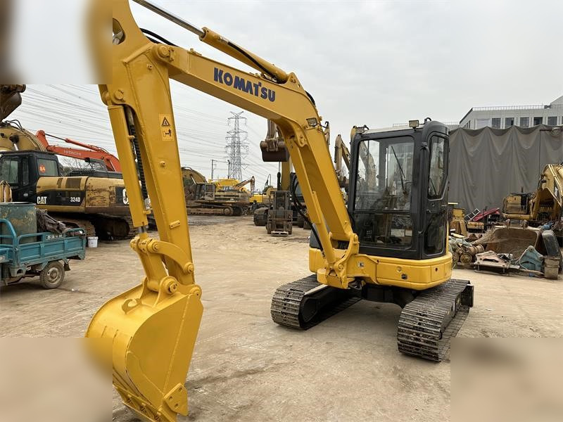 KOMATSU PC50MR-2 - Мини багер: слика 2 KOMATSU PC50MR-2 - Мини багер: слика 2