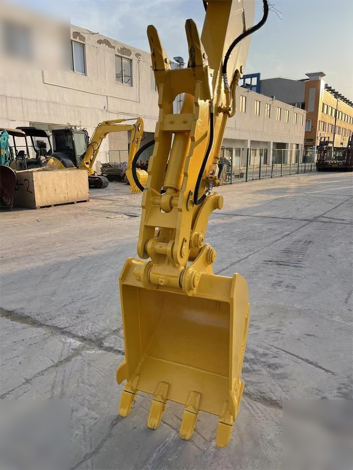 Мини багер KOMATSU PC55MR-2: слика 6