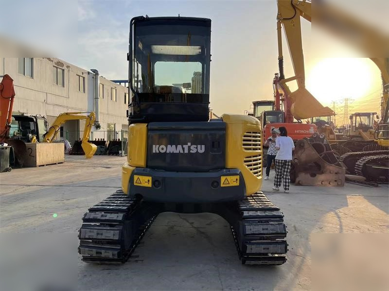 Мини багер KOMATSU PC55MR-2: слика 9