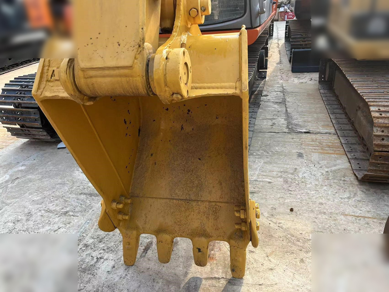 KOMATSU PC78US-6N0 - Багер гасеничар: слика 3 KOMATSU PC78US-6N0 - Багер гасеничар: слика 3