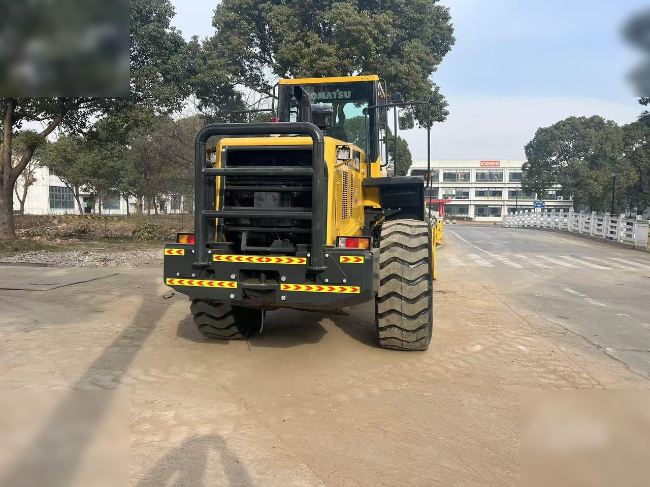 KOMATSU WA380-6 - Натоварувач на тркала: слика 4 KOMATSU WA380-6 - Натоварувач на тркала: слика 4