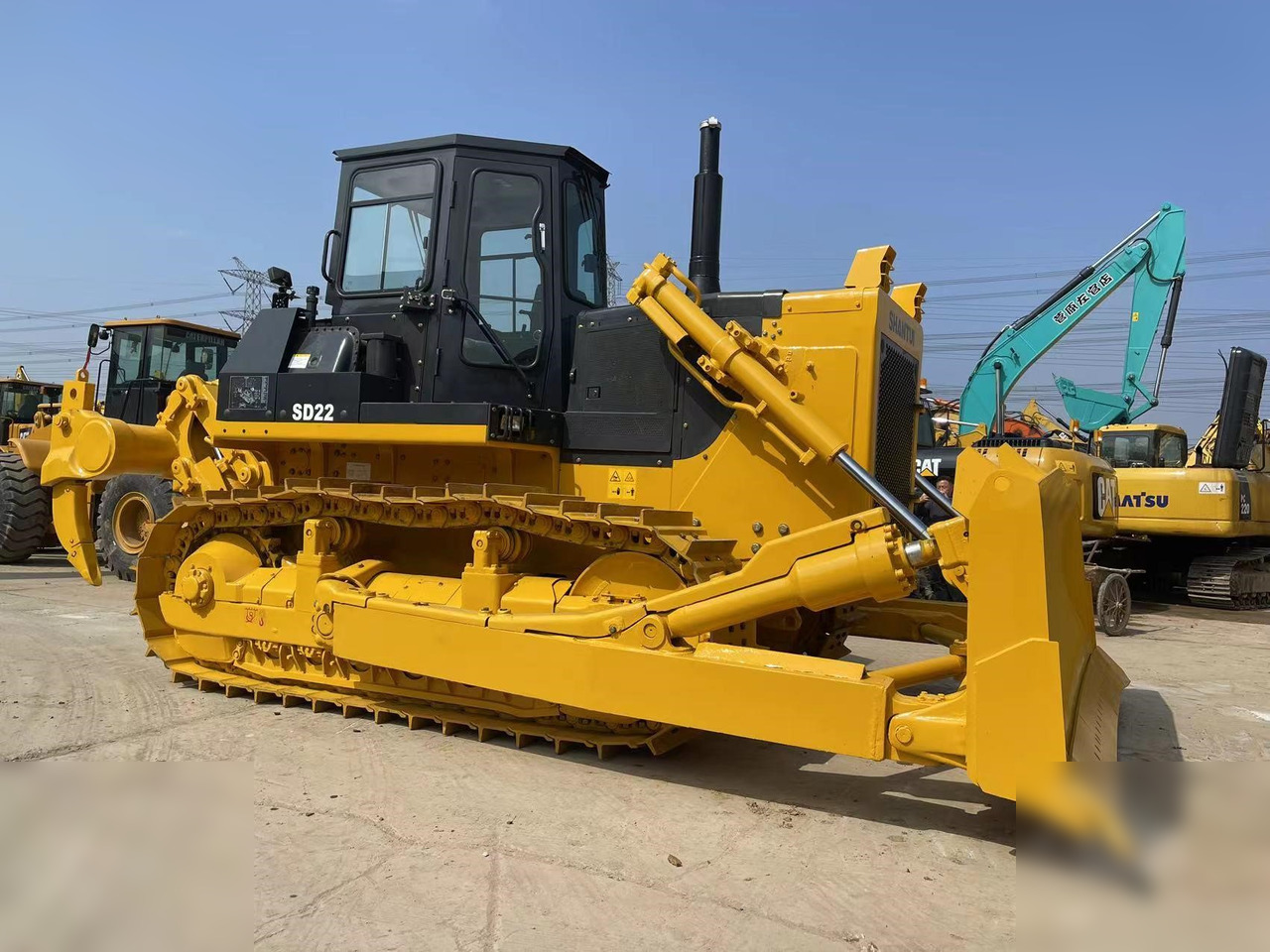 SHANTUI SD22 - Булдожер: слика 1 SHANTUI SD22 - Булдожер: слика 1