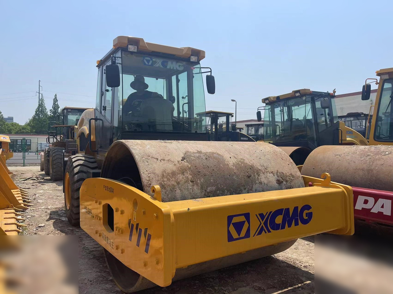 XCMG XS223J - Ваљак: слика 2 XCMG XS223J - Ваљак: слика 2