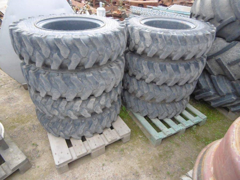 Däck + Fälg Passande Take-Job TB295 - Комплетно тркало за Градежна машина: слика 2 Däck + Fälg Passande Take-Job TB295 - Комплетно тркало за Градежна машина: слика 2