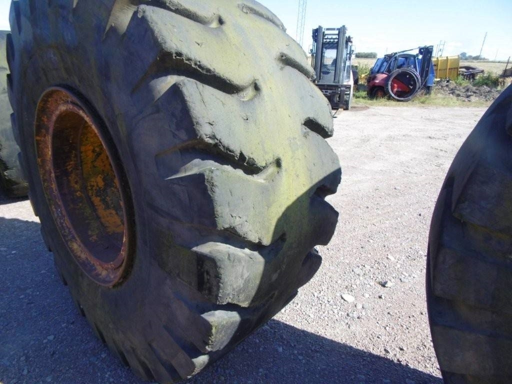 Däck - Гума за Градежна машина: слика 5 Däck - Гума за Градежна машина: слика 5