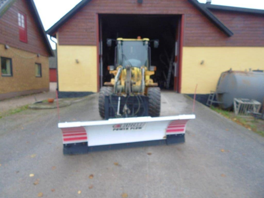 Snöblad Blizzard passande Volvo m.fl i nyskick - Плуг за чистење снег: слика 3 Snöblad Blizzard passande Volvo m.fl i nyskick - Плуг за чистење снег: слика 3