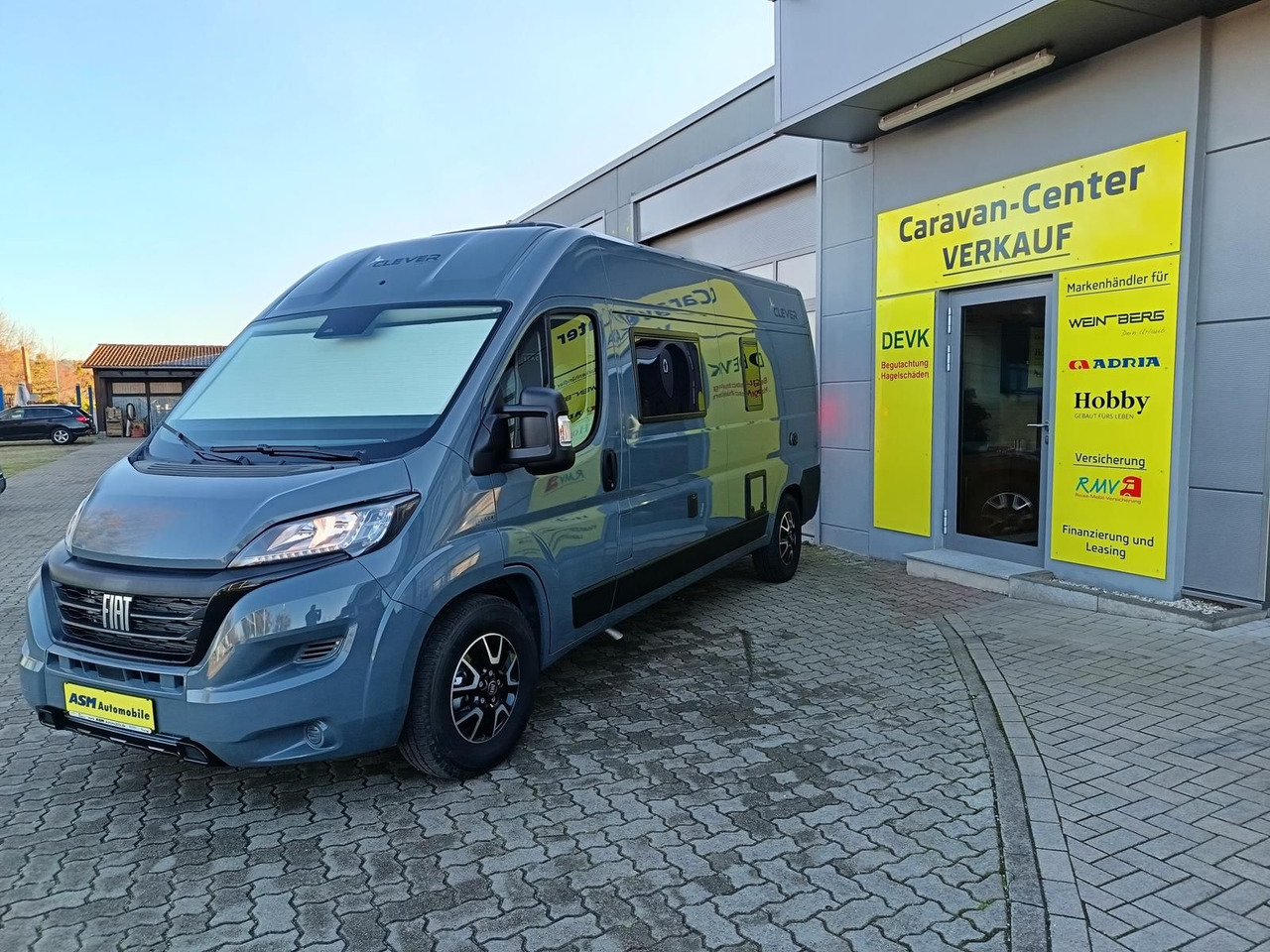 Clever Celebration 600 MJ24*AHK*MARKISE*ACC*R-KAM*RADIO - Кампер комбе: слика 4 Clever Celebration 600 MJ24*AHK*MARKISE*ACC*R-KAM*RADIO - Кампер комбе: слика 4