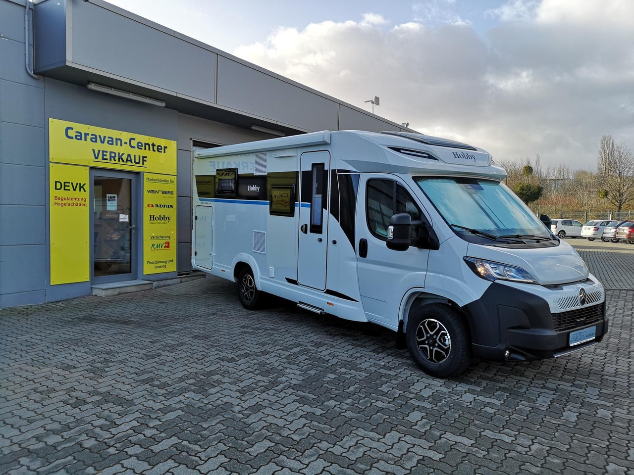 Hobby Ontour C 700 GQ 103 kW*CAMPERNET*LITHIUM*SOFORT* - Полуинтегриран кампер: слика 4 Hobby Ontour C 700 GQ 103 kW*CAMPERNET*LITHIUM*SOFORT* - Полуинтегриран кампер: слика 4