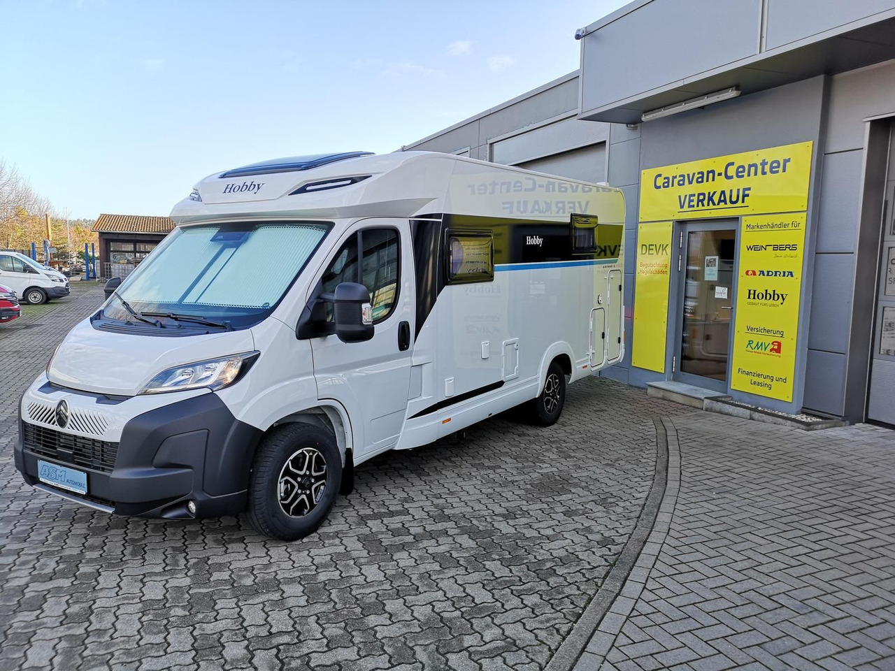 Hobby Ontour C 700 GQ 103 kW*CAMPERNET*LITHIUM*SOFORT* - Полуинтегриран кампер: слика 2 Hobby Ontour C 700 GQ 103 kW*CAMPERNET*LITHIUM*SOFORT* - Полуинтегриран кампер: слика 2