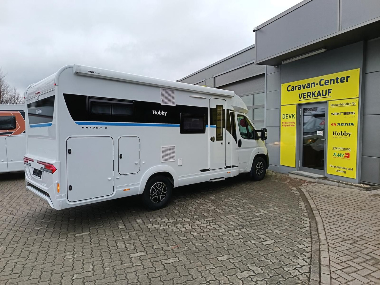 Hobby Ontour C680 GE*AUTOMATIK*LITHIUM*MARKISE*SOFORT* - Полуинтегриран кампер: слика 5 Hobby Ontour C680 GE*AUTOMATIK*LITHIUM*MARKISE*SOFORT* - Полуинтегриран кампер: слика 5