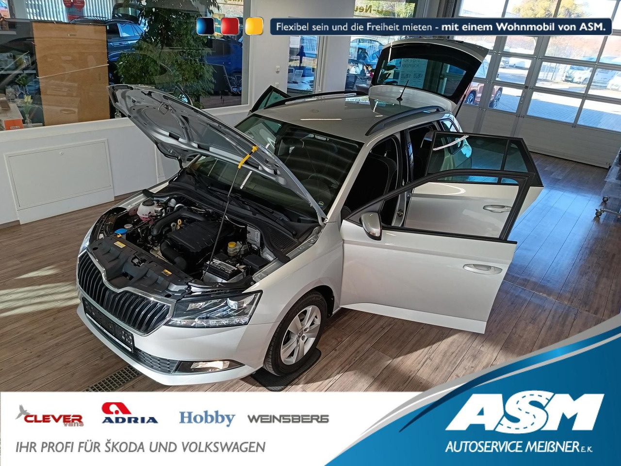 Skoda Fabia Combi Style 1.0 TSI*AHK*LED*R-KAM*PDC*SHZ* - Караван: слика 1 Skoda Fabia Combi Style 1.0 TSI*AHK*LED*R-KAM*PDC*SHZ* - Караван: слика 1