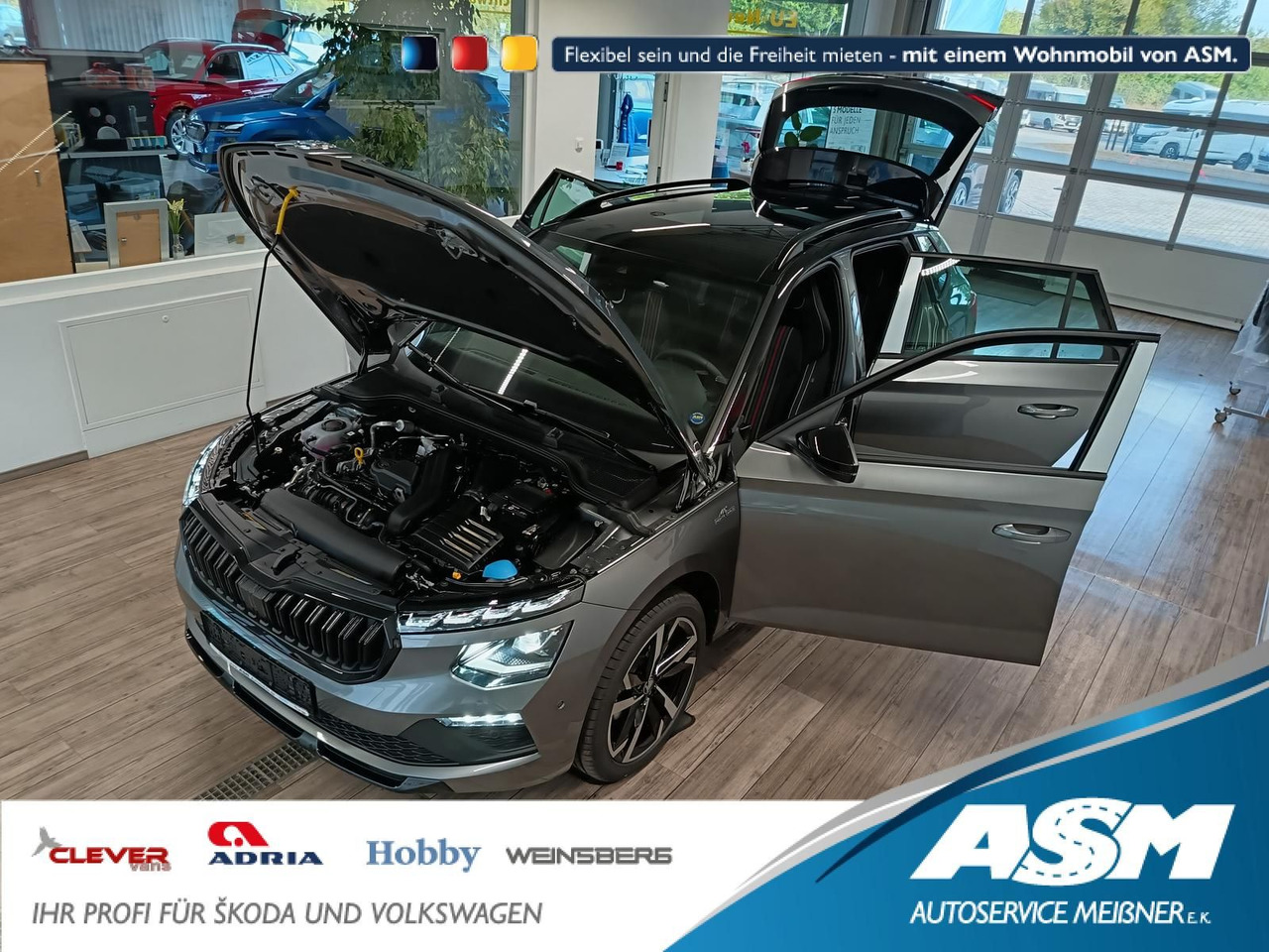 Skoda Kamiq Monte Carlo 1,5 TSI DSG*AHK*PANO*LED*ACC* - SUV: слика 1 Skoda Kamiq Monte Carlo 1,5 TSI DSG*AHK*PANO*LED*ACC* - SUV: слика 1