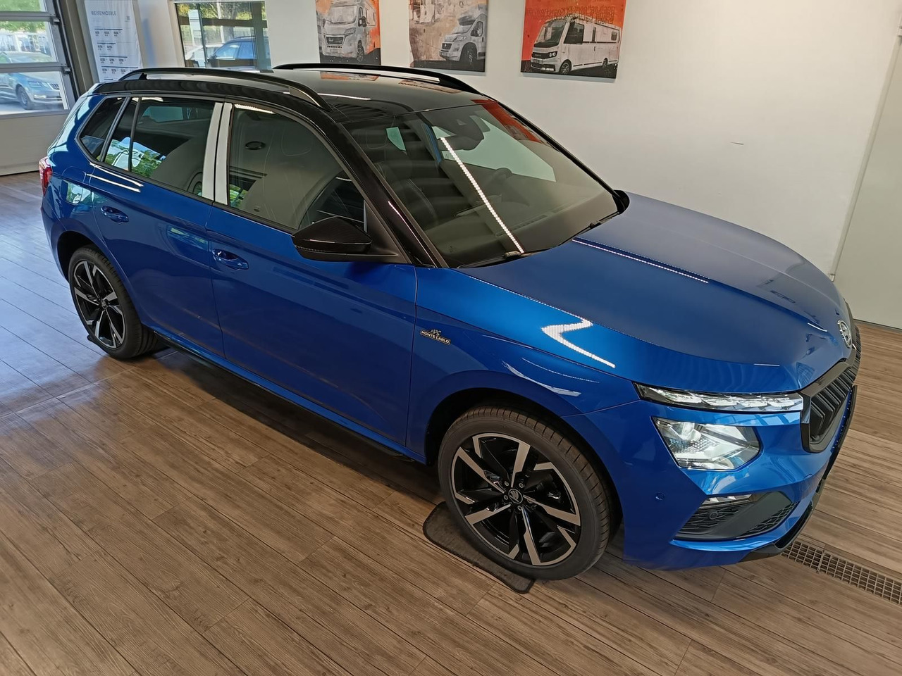 Skoda Kamiq Monte Carlo 1,5 TSI DSG*PANO*AHK*5J.GARANT - SUV: слика 3 Skoda Kamiq Monte Carlo 1,5 TSI DSG*PANO*AHK*5J.GARANT - SUV: слика 3