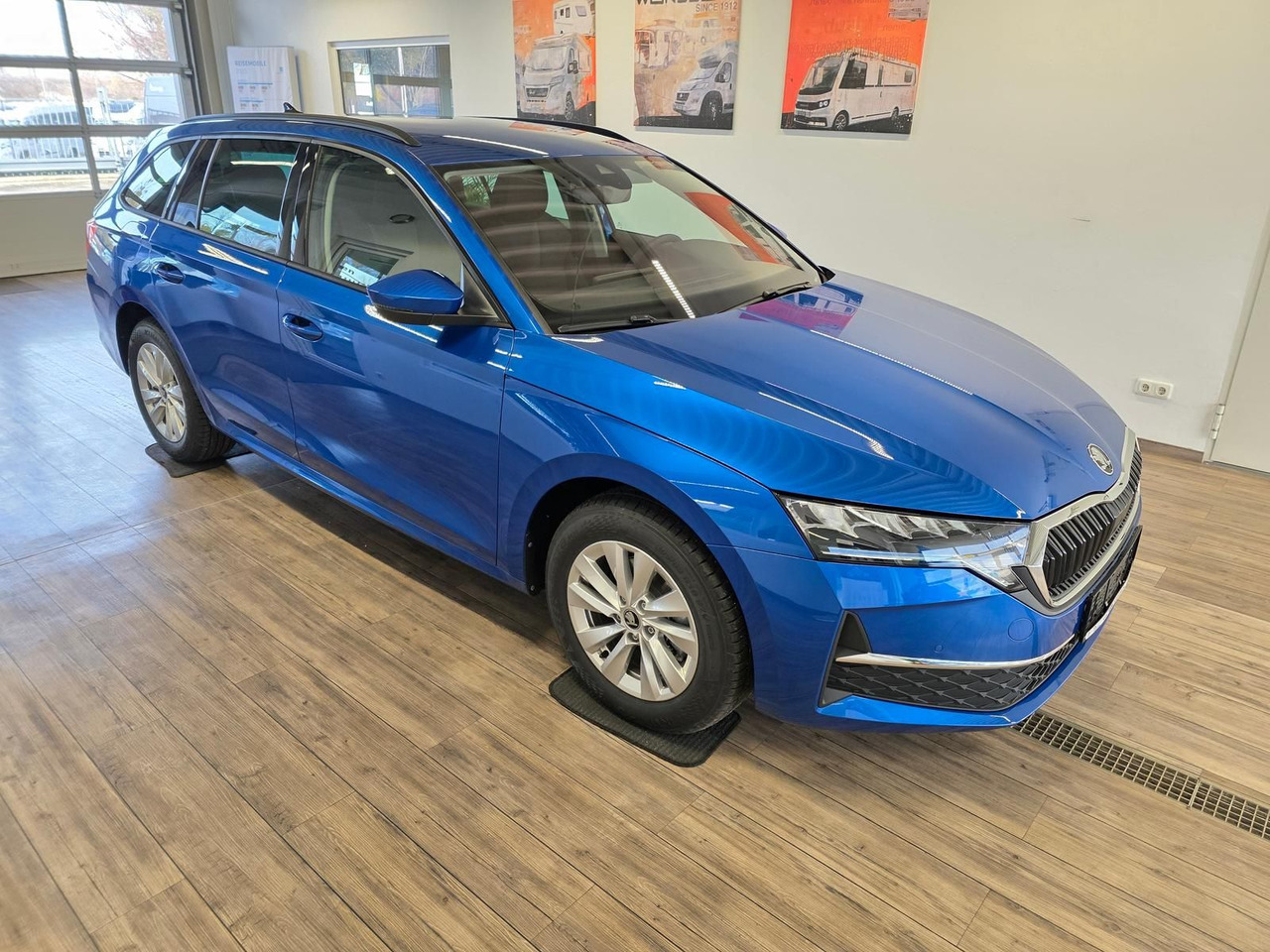 Skoda Octavia Combi Selection DSG*LED*ACC*WINTERPAKET* - Караван: слика 3 Skoda Octavia Combi Selection DSG*LED*ACC*WINTERPAKET* - Караван: слика 3