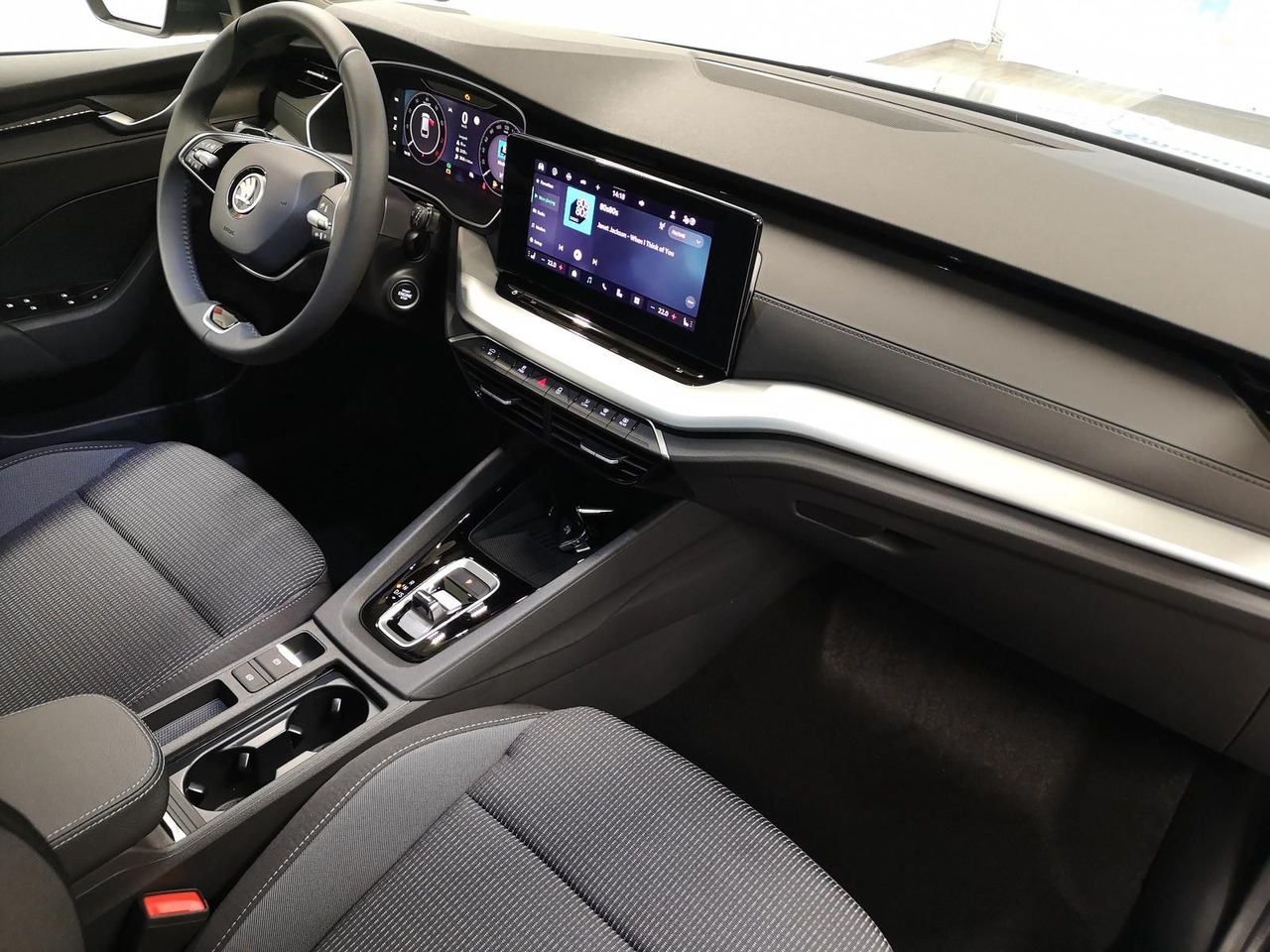 Автомобил Skoda Octavia Combi Selection DSG*R-KAM*LED*DAB*2xPDC*: слика 17