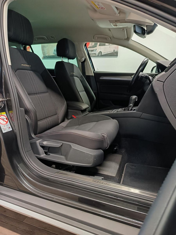 Караван Volkswagen Passat Alltrack 2,0TDI DSG 4x4*360°*NAVI*ACC*LED: слика 22
