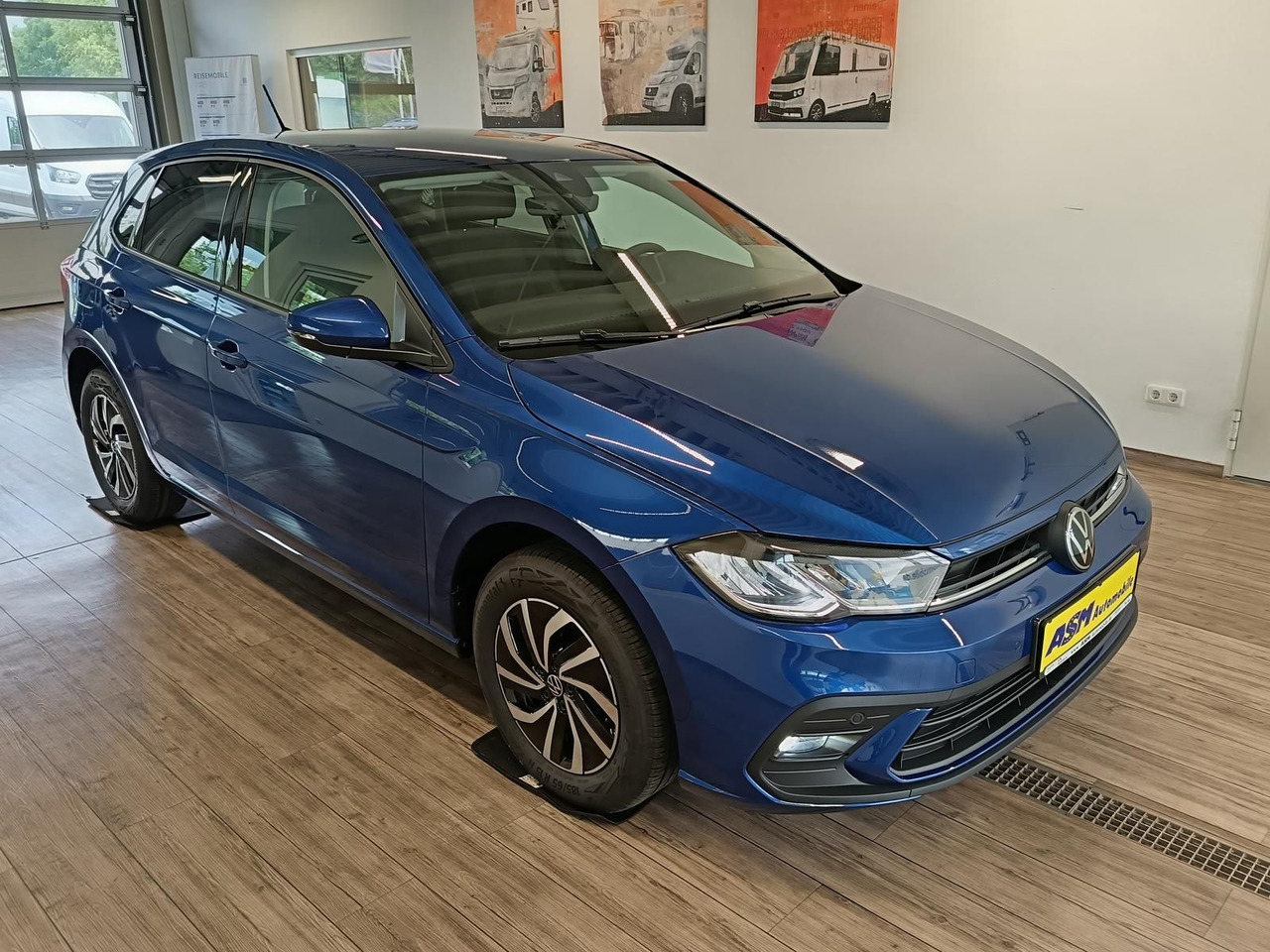 Volkswagen Polo Life 1.0 TSI 70kW DSG*LED*ACC*R-KAM*DAB*PDC - Автомобил: слика 3 Volkswagen Polo Life 1.0 TSI 70kW DSG*LED*ACC*R-KAM*DAB*PDC - Автомобил: слика 3