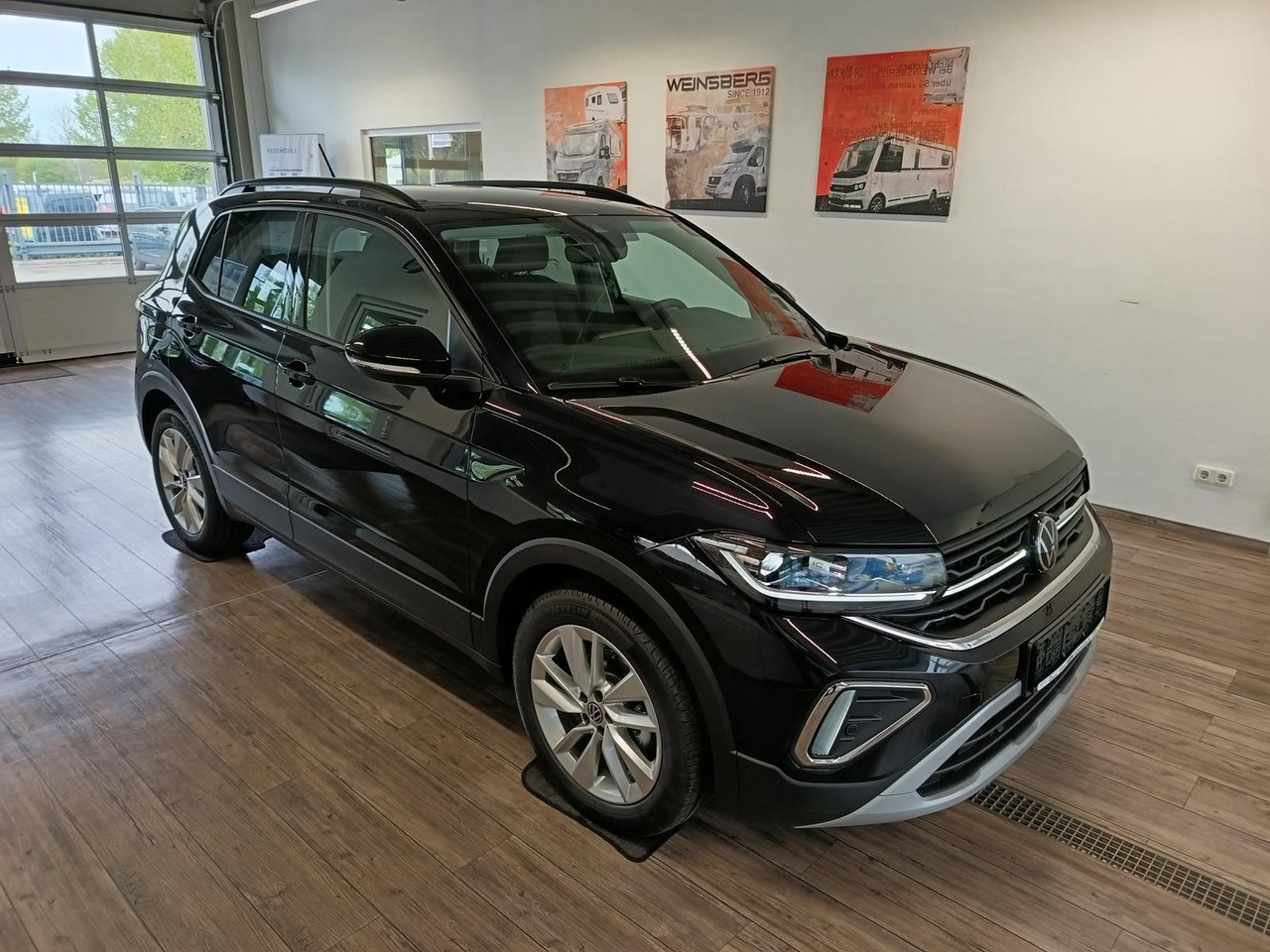 Volkswagen T-Cross Life 1.5 TSI DSG*AHK*MATRIX LED*ACC*SHZ* - SUV: слика 3 Volkswagen T-Cross Life 1.5 TSI DSG*AHK*MATRIX LED*ACC*SHZ* - SUV: слика 3