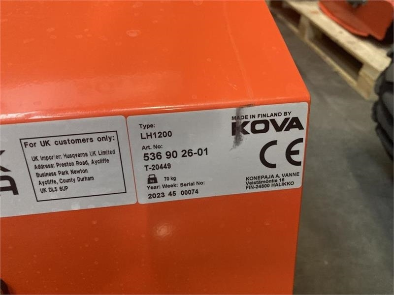 Husqvarna P524X Efi 120 cm fejemaskine - Метла: слика 4 Husqvarna P524X Efi 120 cm fejemaskine - Метла: слика 4