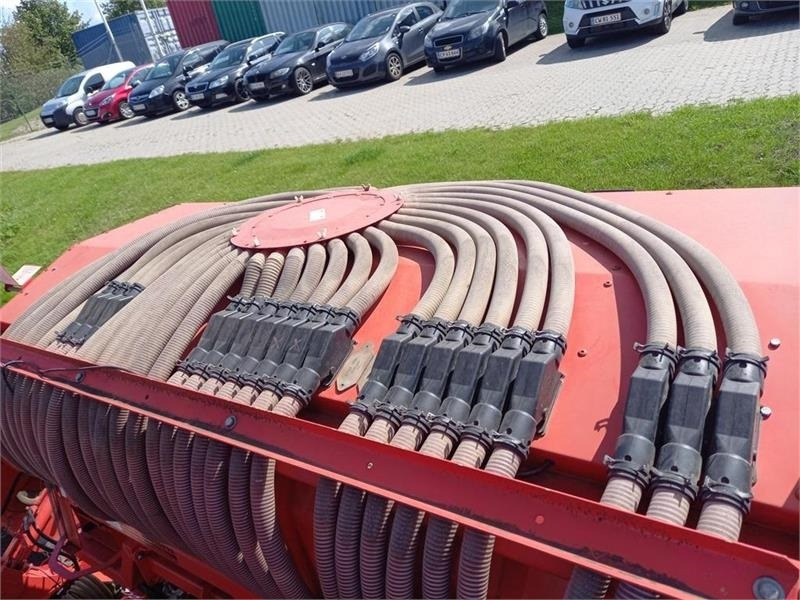 Лизинг на Kuhn Combiliner Venta 4 Meter.  Kuhn Combiliner Venta 4 Meter.: слика 10