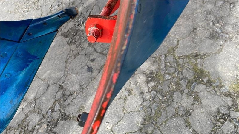 Kverneland 2500S-VARIOMAT - Плуг: слика 5 Kverneland 2500S-VARIOMAT - Плуг: слика 5