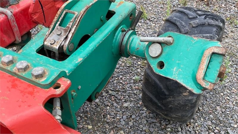 Kverneland EG 100-300-28 - Плуг: слика 4 Kverneland EG 100-300-28 - Плуг: слика 4