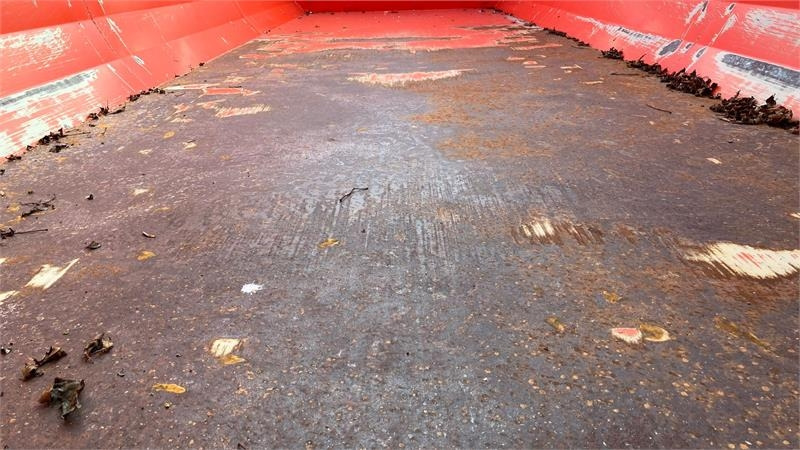 Mi Tip SPC18 - Земјоделска приколка за истурање/ Истурач: слика 3 Mi Tip SPC18 - Земјоделска приколка за истурање/ Истурач: слика 3