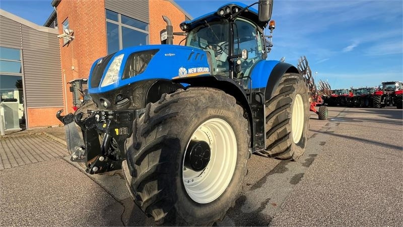 New Holland T7.315 HD AutoComand - Трактор: слика 2 New Holland T7.315 HD AutoComand - Трактор: слика 2