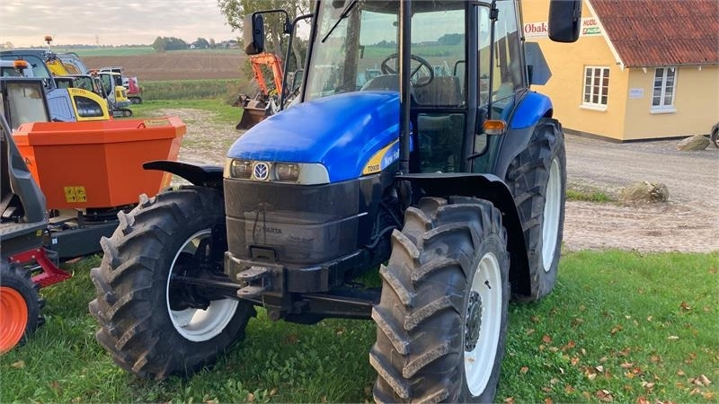 New Holland TD90D - Трактор: слика 2 New Holland TD90D - Трактор: слика 2