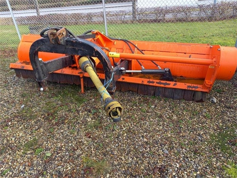 Perfect KT-300 Heavy-Duty. Hy-sideforskydning - Косилка: слика 2 Perfect KT-300 Heavy-Duty. Hy-sideforskydning - Косилка: слика 2