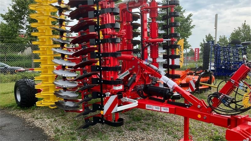 Pöttinger Terradisc 6001 T - Ситнач со дискови: слика 1 Pöttinger Terradisc 6001 T - Ситнач со дискови: слика 1