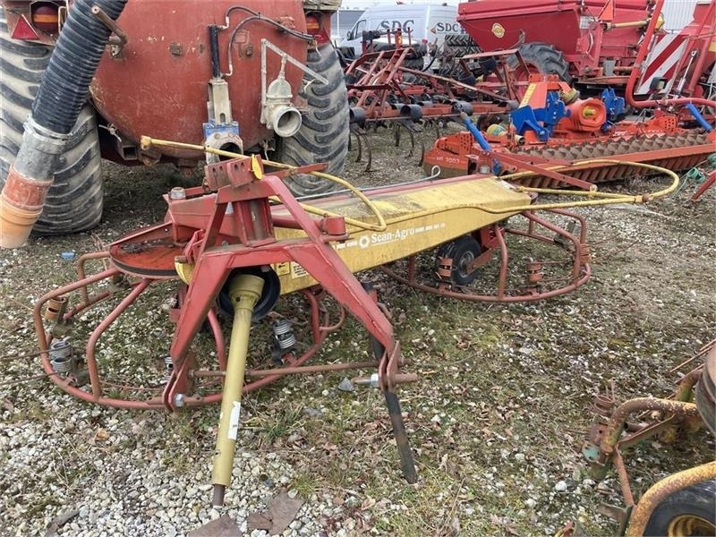 Scan-Rake SR 400 - Превртувач и гребло: слика 1 Scan-Rake SR 400 - Превртувач и гребло: слика 1