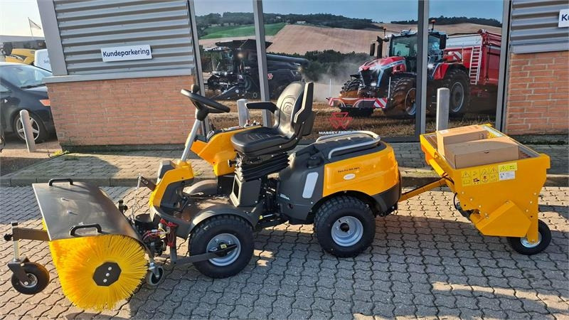 Stiga Park Pro 900 AWX Stiga Park Pro 900 AWX - Градинарска опрема: слика 2 Stiga Park Pro 900 AWX Stiga Park Pro 900 AWX - Градинарска опрема: слика 2