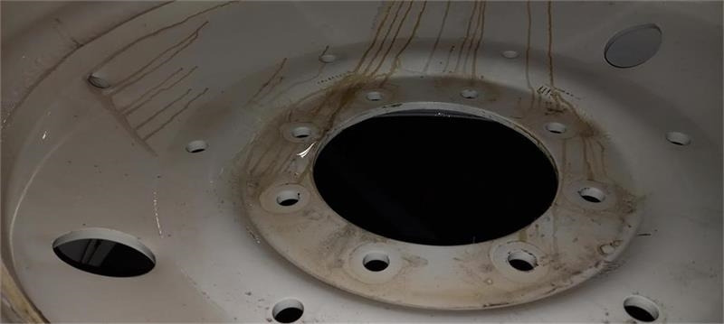 Titan Svejste fælge............ 15x30 - Гума за Земјоделска машина: слика 4 Titan Svejste fælge............ 15x30 - Гума за Земјоделска машина: слика 4