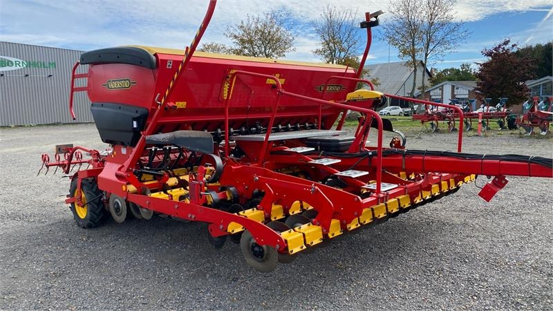 Vaderstad Rapid 400C Combi - Комбајнска семенска дупчалка: слика 1 Vaderstad Rapid 400C Combi - Комбајнска семенска дупчалка: слика 1