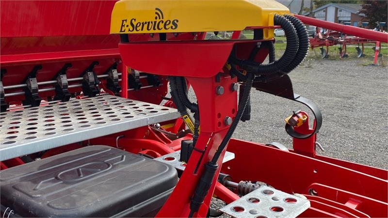 Vaderstad Rapid 400C Combi - Комбајнска семенска дупчалка: слика 5 Vaderstad Rapid 400C Combi - Комбајнска семенска дупчалка: слика 5