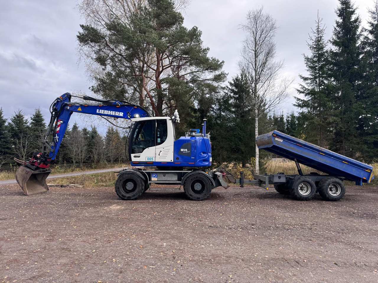 Liebherr A 914 Compact Litronic - Багер на тркала: слика 4 Liebherr A 914 Compact Litronic - Багер на тркала: слика 4