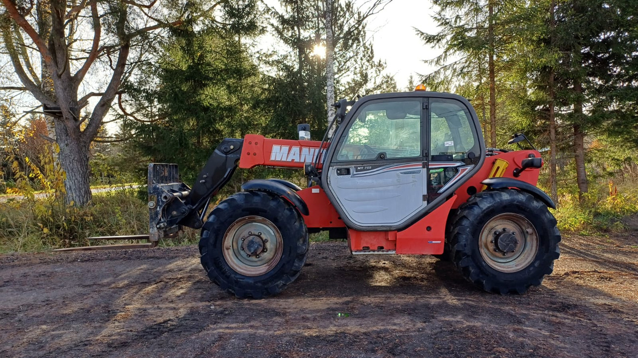 Manitou MT 732 Easy 75D - Телескопски ракувач: слика 4 Manitou MT 732 Easy 75D - Телескопски ракувач: слика 4