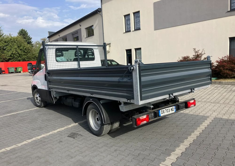 Iveco Iveco daily 35C13 wywrotka solidny kiper - Комби кипер: слика 4 Iveco Iveco daily 35C13 wywrotka solidny kiper - Комби кипер: слика 4