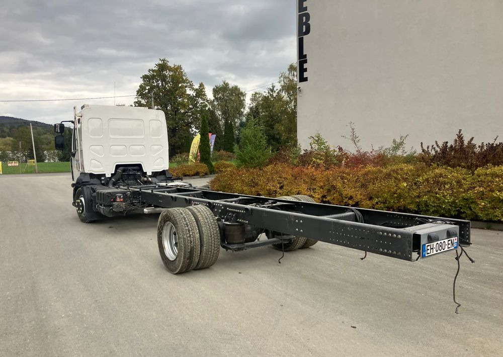 Renault RENAULT Gama D12 euro  6 ramo do zabudowy - Камион со кабинска шасија: слика 4 Renault RENAULT Gama D12 euro  6 ramo do zabudowy - Камион со кабинска шасија: слика 4