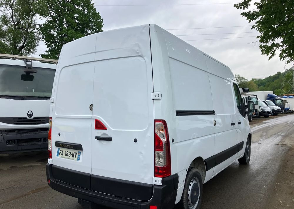 Renault Renault Master L2H2  blaszak - Товарно комбе: слика 3 Renault Renault Master L2H2  blaszak - Товарно комбе: слика 3