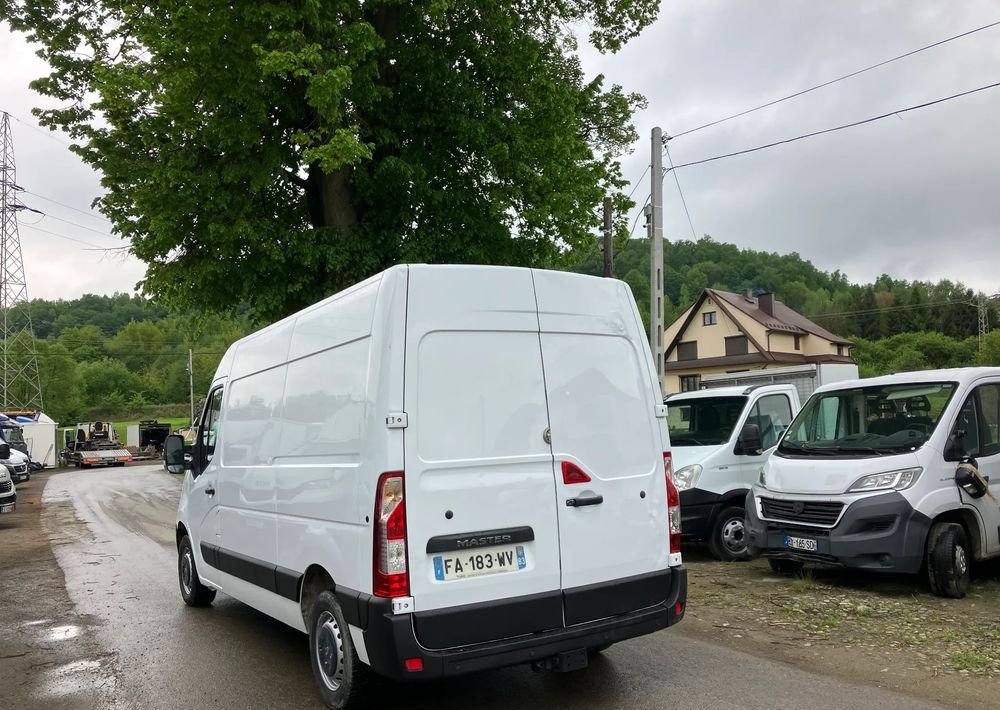 Renault Renault Master L2H2  blaszak - Товарно комбе: слика 4 Renault Renault Master L2H2  blaszak - Товарно комбе: слика 4