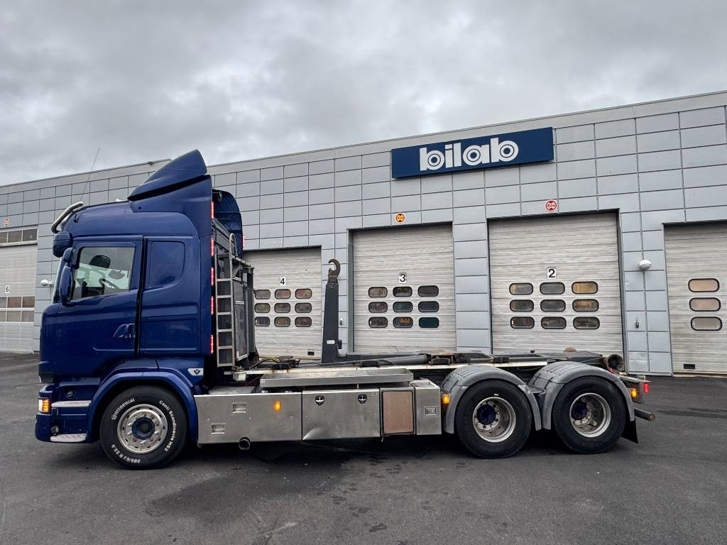 Scania R 580 6x2*4 Lastväxlare - Камион со кука за подигање: слика 4 Scania R 580 6x2*4 Lastväxlare - Камион со кука за подигање: слика 4
