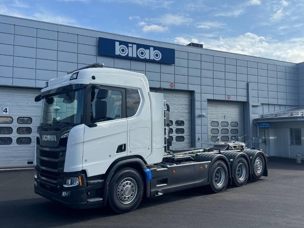 Scania R 590 8x4*4 Joab Lastväxlare - Камион со кука за подигање: слика 4 Scania R 590 8x4*4 Joab Lastväxlare - Камион со кука за подигање: слика 4