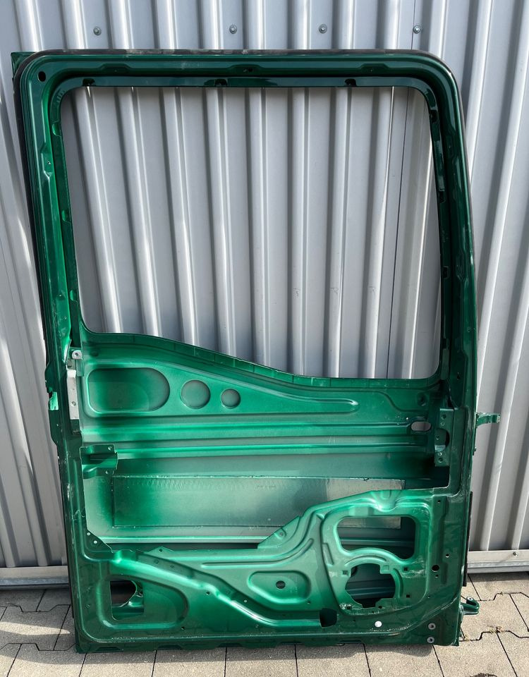 Drzwi lewe MAN TGX TG3 drzwi kierowcy nowy model - Врата и делови за Камион: слика 2 Drzwi lewe MAN TGX TG3 drzwi kierowcy nowy model - Врата и делови за Камион: слика 2