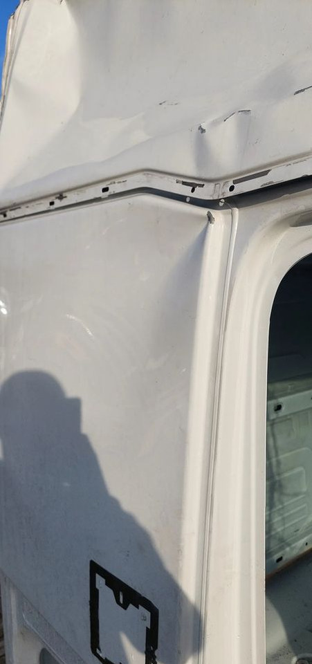 KABINA RENAULT GAMA T WYSOKA 2023R - Кабина за Камион: слика 5 KABINA RENAULT GAMA T WYSOKA 2023R - Кабина за Камион: слика 5